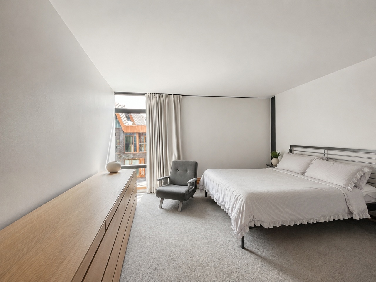 Additional image 2 of 3 Bed Flat, Parliament View Apartments, SE1, N1 7GU