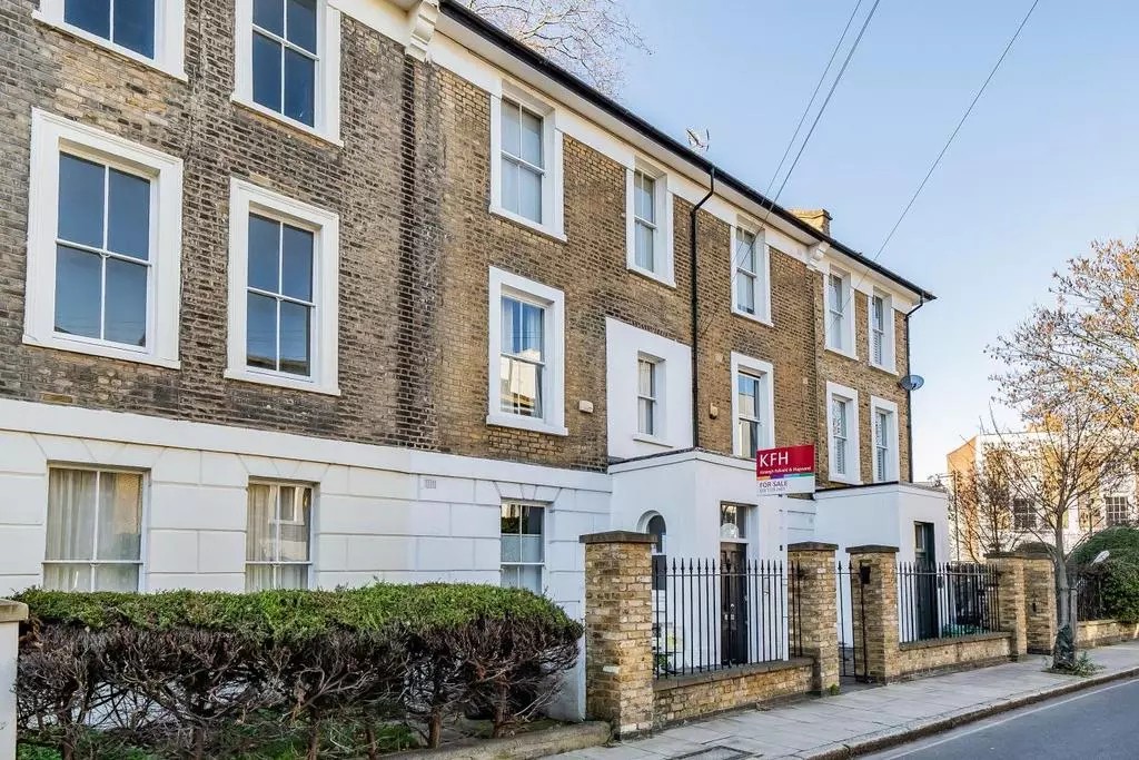 1 Bed Flat, Islington, N7 photo 2