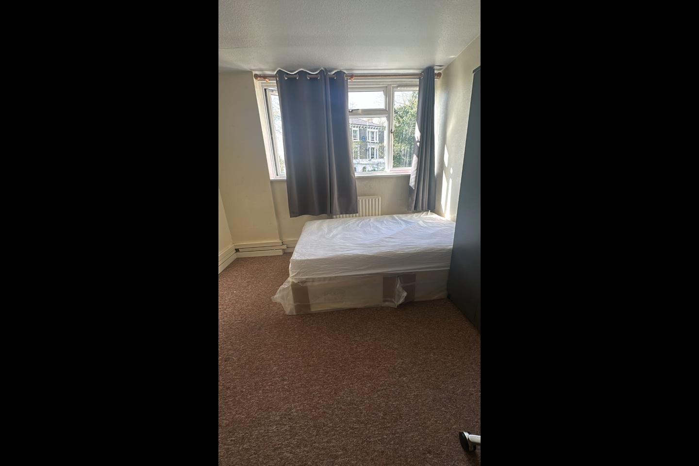 London - Room in a Shared House, Swinford Gardens, SW9 - To Rent Now ...