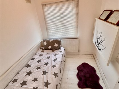 Room in a Shared House, Kings Avenue, CT12