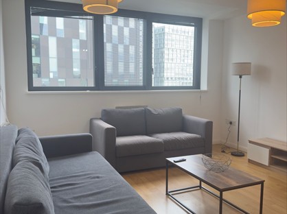 2 Bed Flat, Mann Island, L3