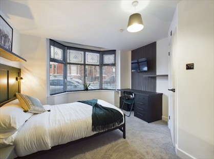 6 Bed Terraced House, Clifton Road, DL1