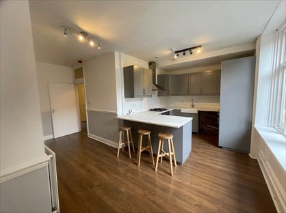 3 Bed Flat, Woodside, SR2