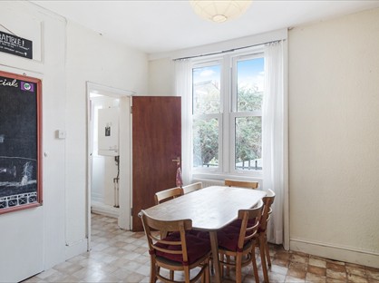 4 Bed Flat, Middle Lane, N8
