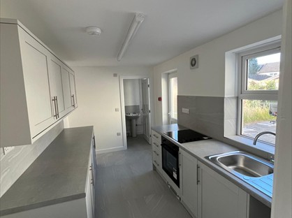 1 Bed Flat, Lea Road, WV3