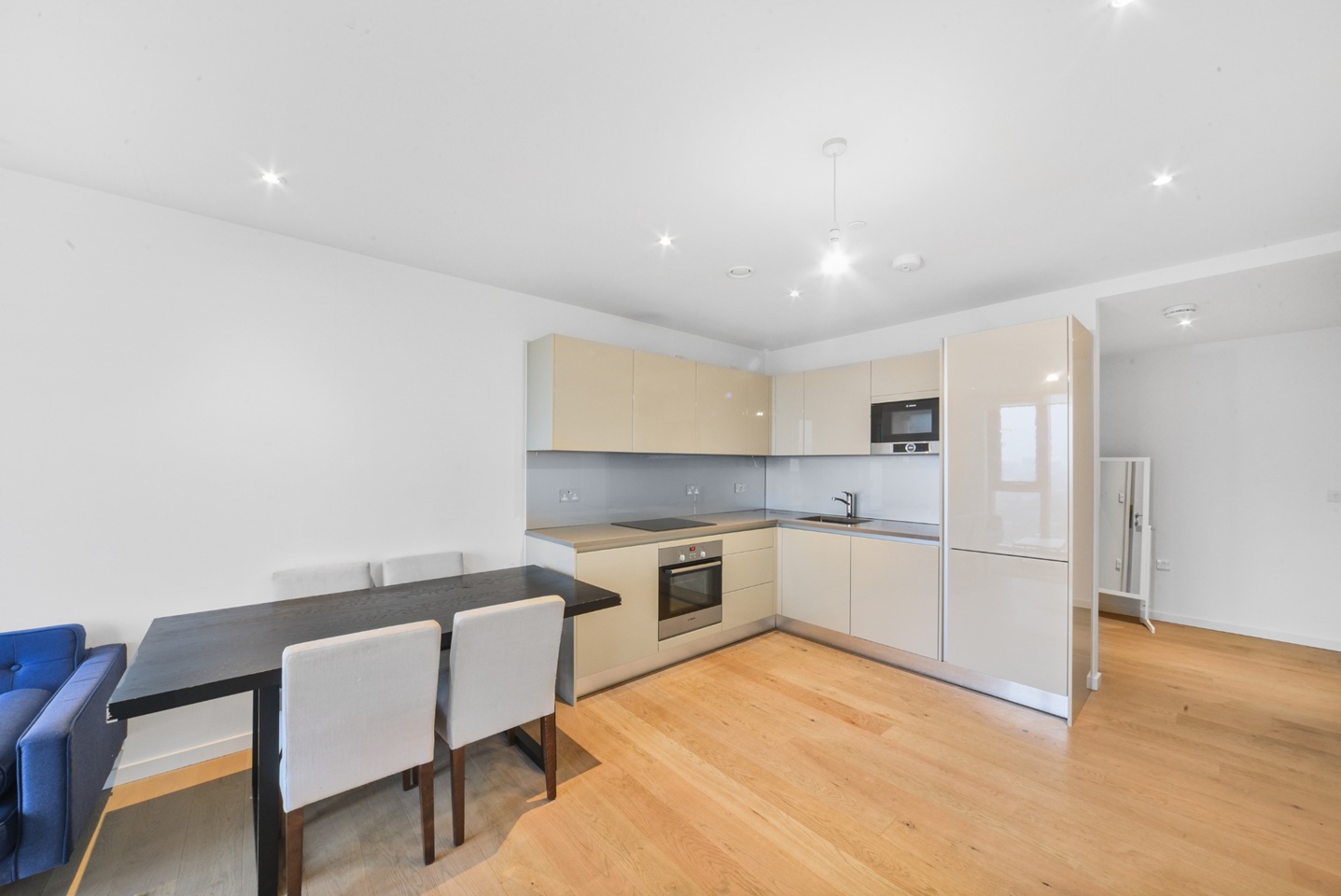 Additional image 3 of 1 Bed Flat, St Gabriel Walk, SE1, N1 7GU