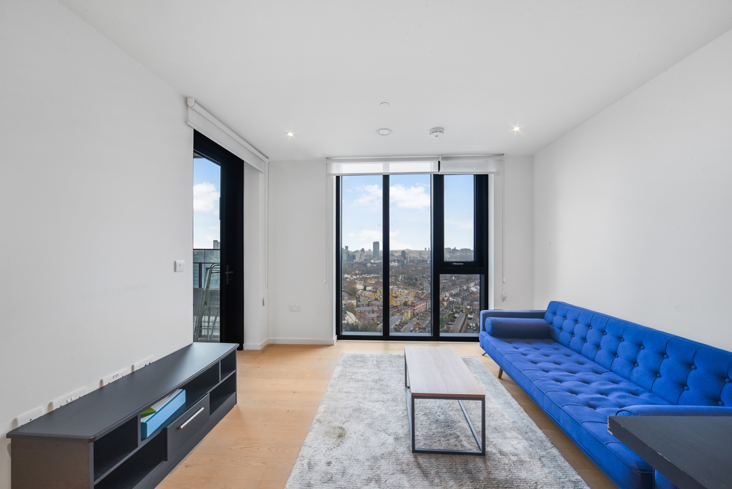 Additional image 5 of 1 Bed Flat, St Gabriel Walk, SE1, N1 7GU