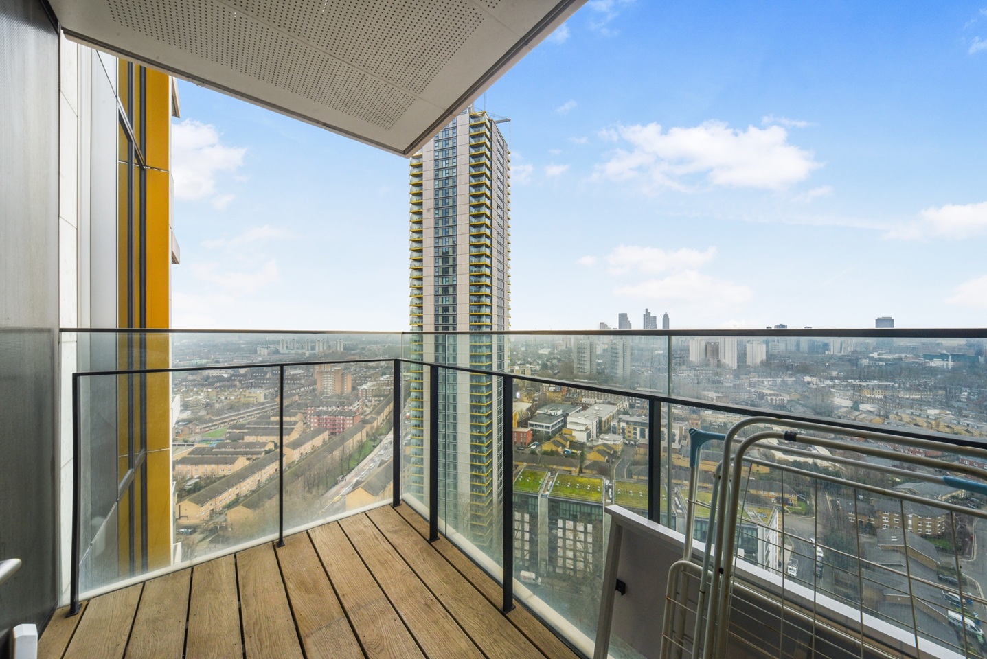Additional image 6 of 1 Bed Flat, St Gabriel Walk, SE1, N1 7GU