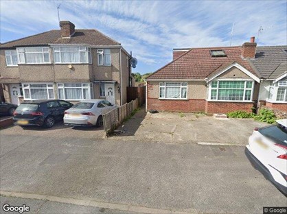 Studio Flat, Fairholme Crescent, UB4