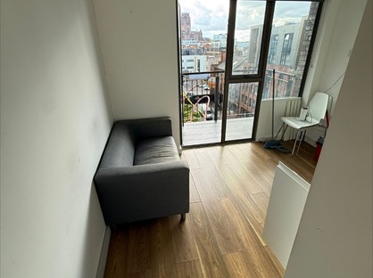 Studio Flat, Gradwell St, L1