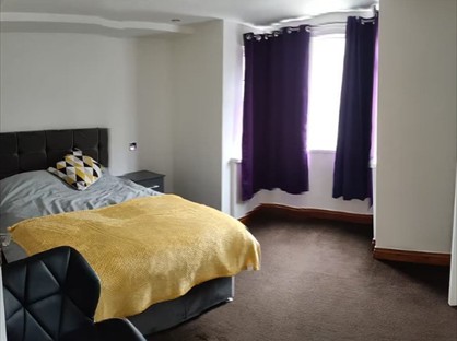Room in a Shared House, Burley Road, LS4