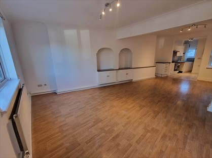 1 Bed Flat, Great North Road, EN5