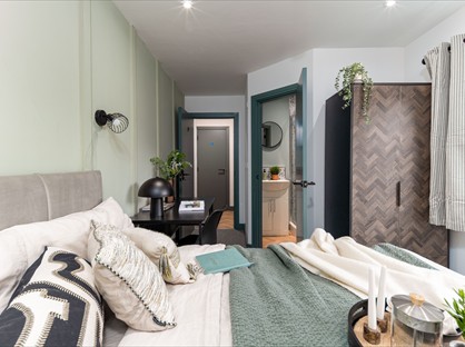 Room in a Shared House, Monmouth Avenue, BL9