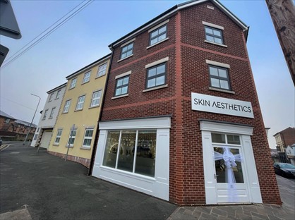 3 Bed Flat, Bridewell Court, LL13