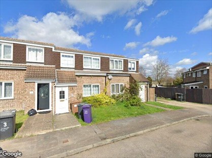 3 Bed Terraced House, Wordsworth Close, SG8