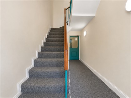 2 Bed Flat, Langston Court, HP12