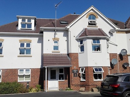 1 Bed Flat, Ascham Road, BH8