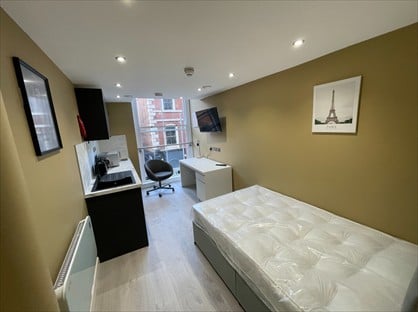 Studio Flat, Broad Street, NG1