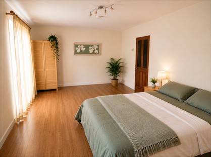 Room in a Shared Flat, Spacious Double Room In Clapham, SW4