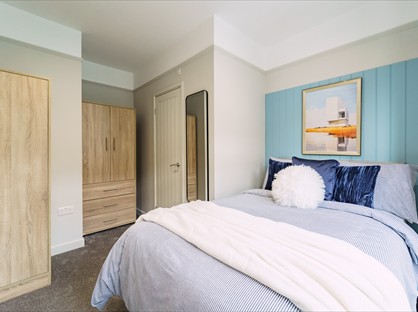 Room in a Shared House, Dixon Street, SN1