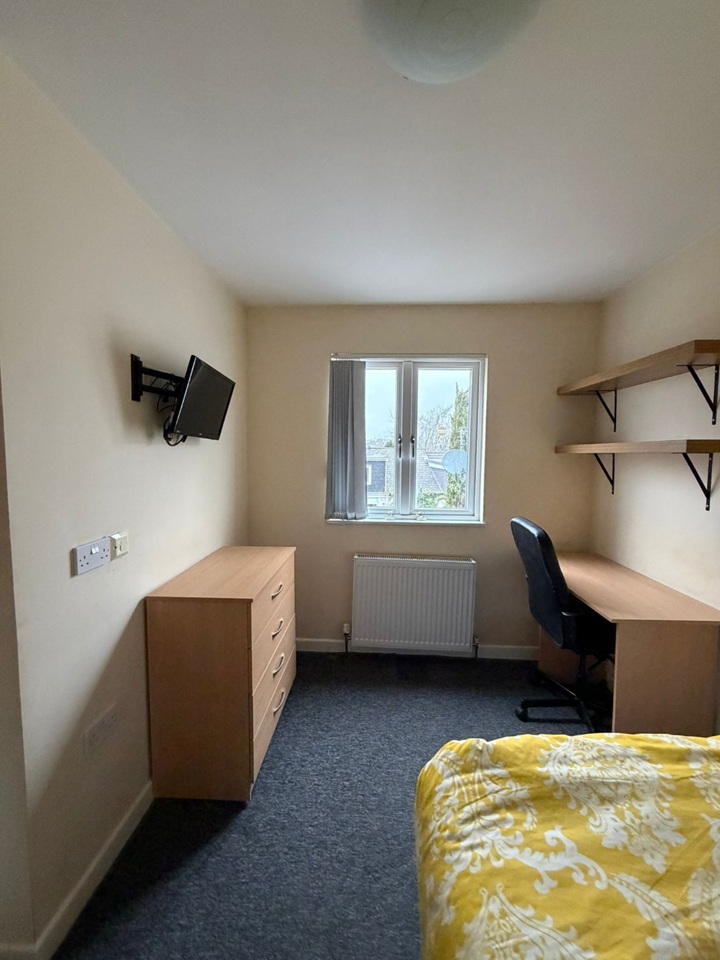 Room in a Shared House, Exeter Road, B29 photo 4