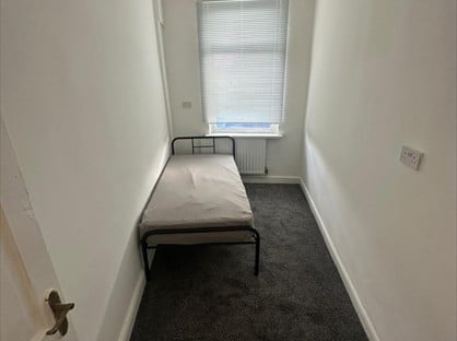 Room in a Shared House, Elder Grove, WF2