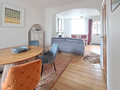 3 Bed Terraced House, Bishops Road, IP33