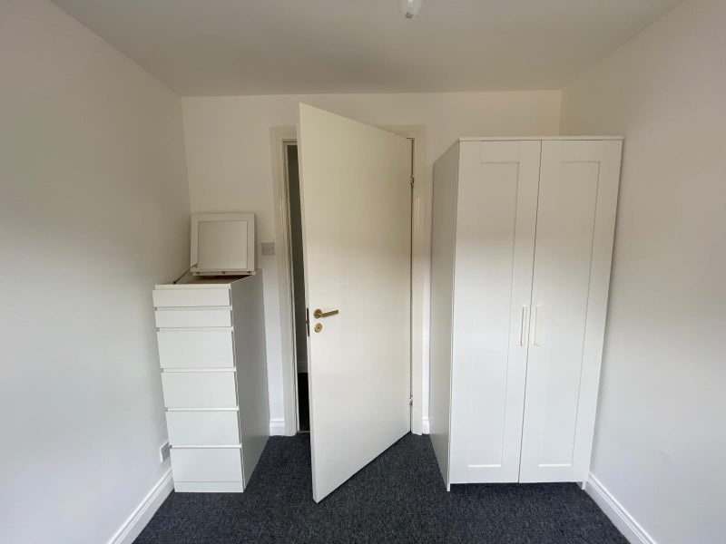Additional image 6 of Room in a Shared Flat, Harmsworth Mews, SE11, N1 7GU