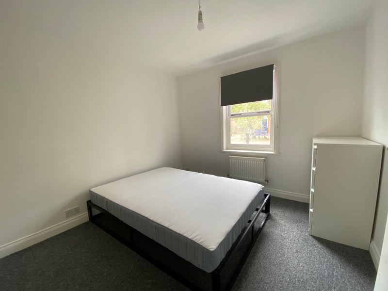 Room in a Shared Flat, Harmsworth Mews, SE11, N1 7GU
