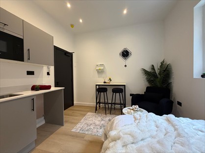 Studio Flat, Melrose Avenue, NW2