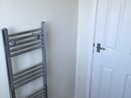 3 Bed Semi-Detached House, Willowdale, HU7