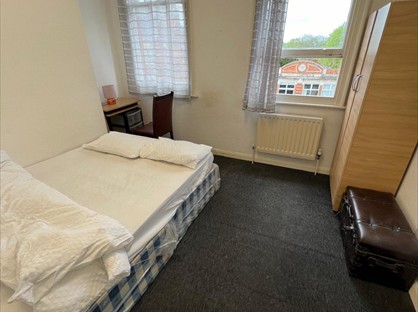 Room in a Shared House, The Town, EN2