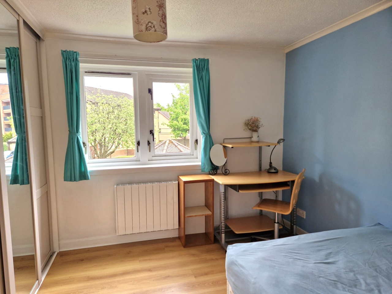 2 Bed Flat, Herbert St, G20 photo 3