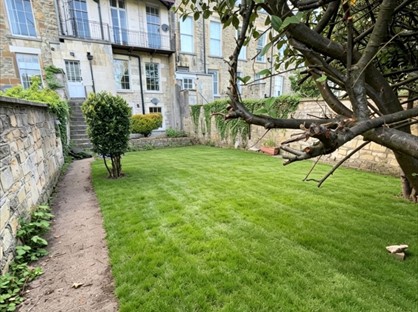 1 Bed Maisonette, Ringswell Gardens, BA1