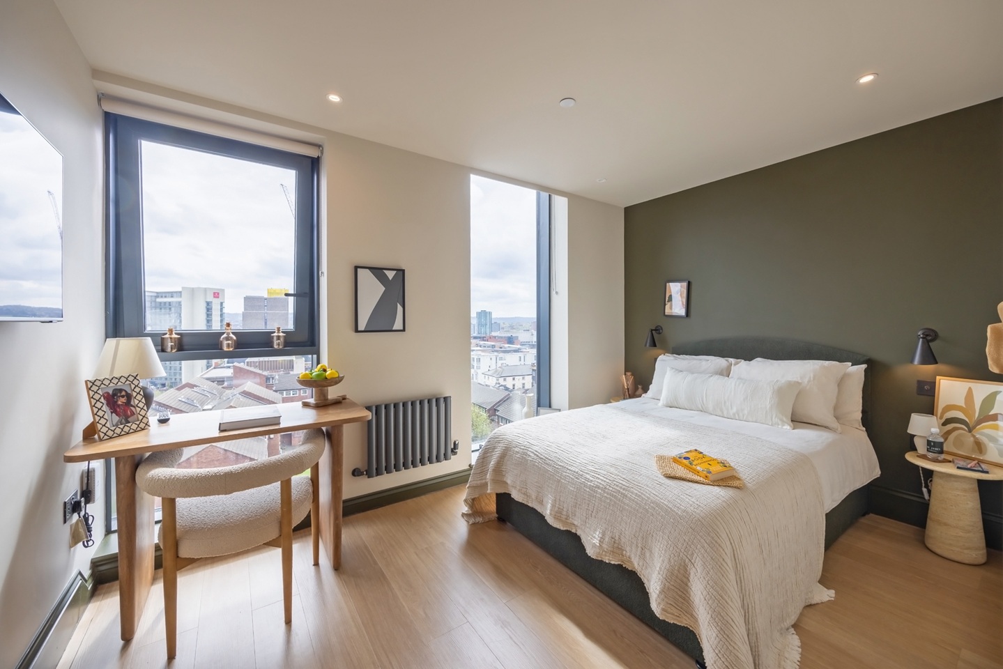 Studio Flat, The James, S1 photo 4