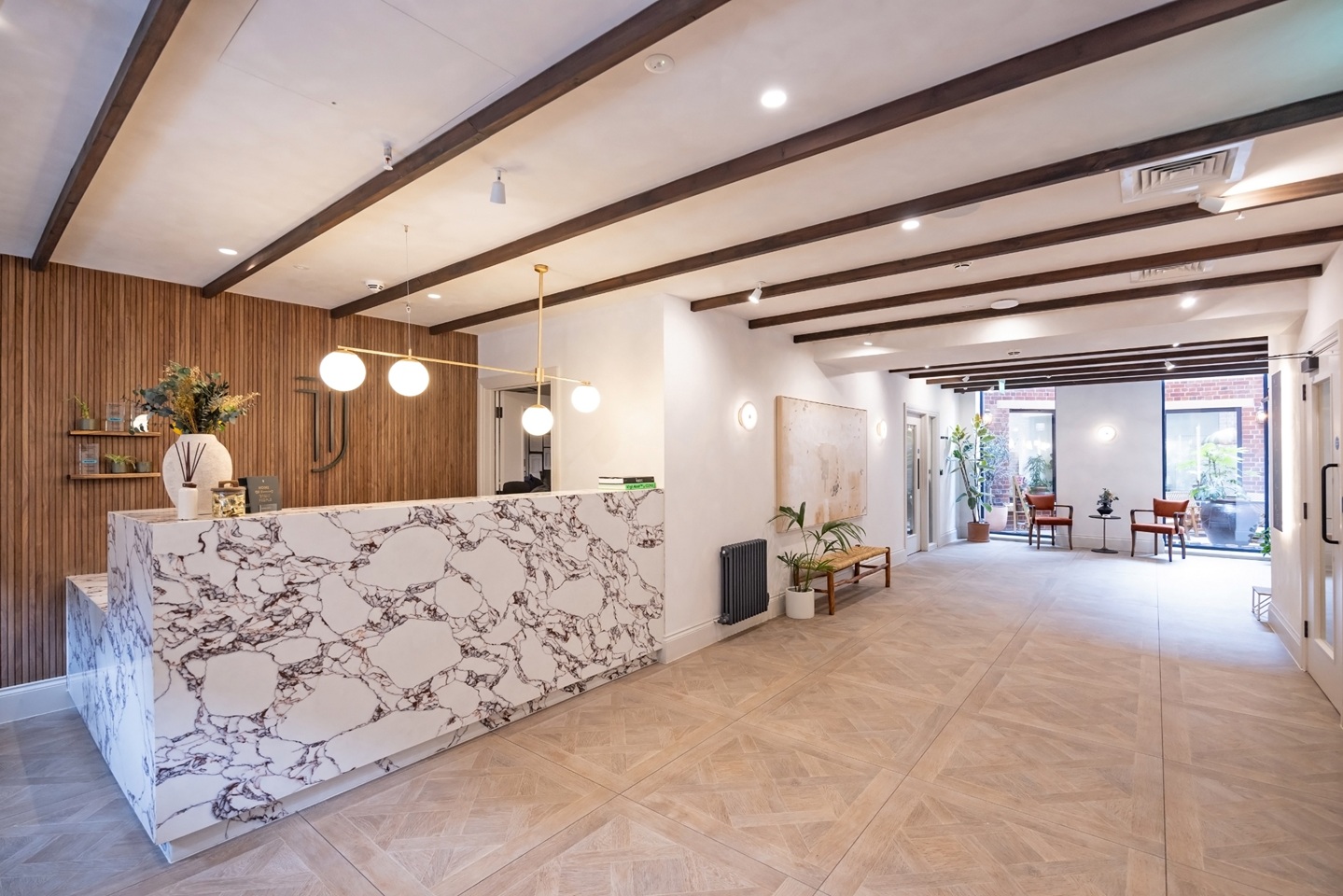 Studio Flat, The James, S1 photo 5
