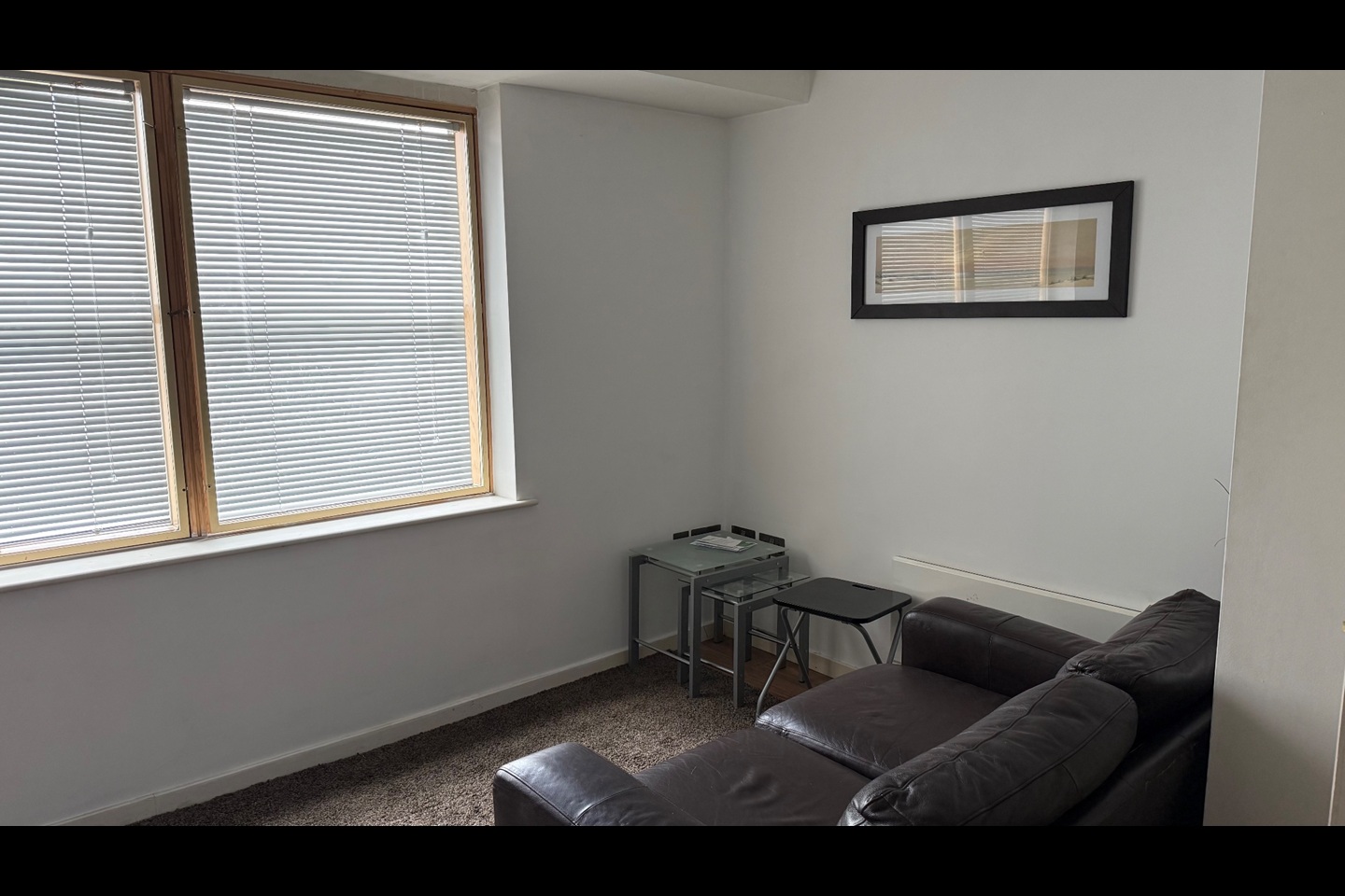 Studio Flat, Wellington Street, LS1