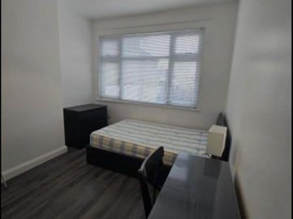 Room in a Shared House, Walrond Avenue, HA9