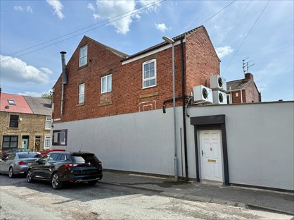 Studio Flat, Furlong Road, S63