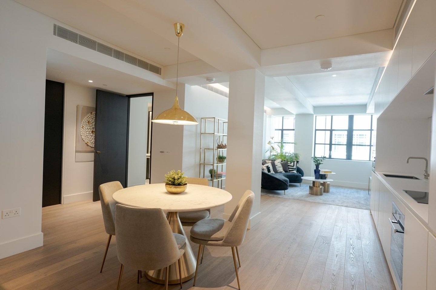2 Bed Flat, Asta House, W1T photo 5