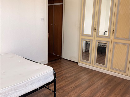 Room in a Shared House, Portland Road, ME7