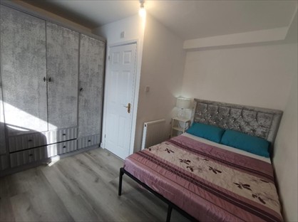 Room in a Shared House, Prior Deram Walk, CV4