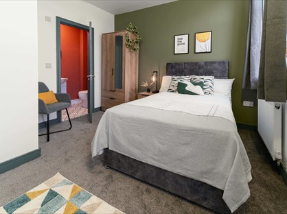 Room in a Shared House, Catherine St, OL4