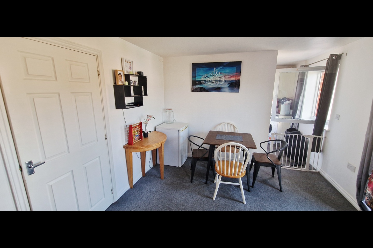Room in a Shared Flat, Amersham Road Caversham, RG4 photo 5