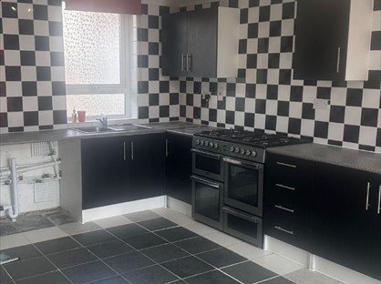 3 Bed End Terrace, Langley Close, B98