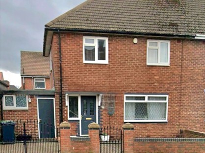 3 Bed Semi-Detached House, Hylton Road, SR4