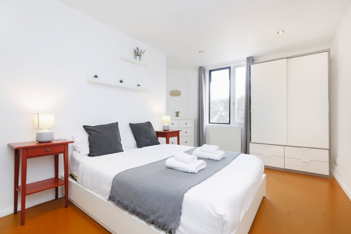 2 Bed Flat, Tavistock Crescent, W11 photo 5