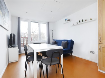 2 Bed Flat, Tavistock Crescent, W11