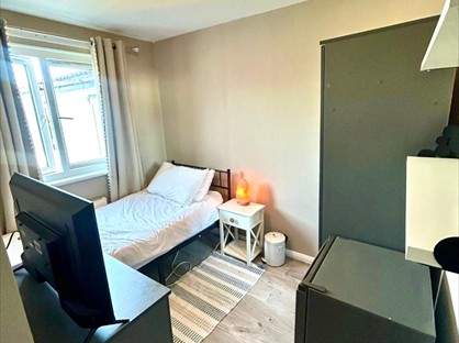 Room in a Shared House, Curtis Field Road, SW16