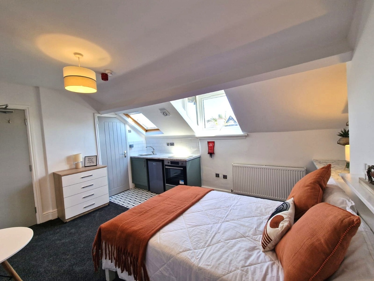 Bedsit, Gillot Rd, B16